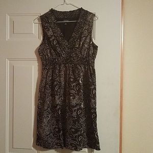 Brown/black paisley dress size petite medium.